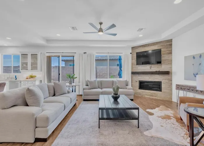Design Dream, 4 Bedroom 3 Ba, Garage, Mountain Views Sahuarita