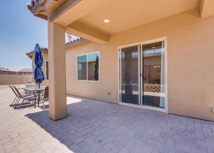 Design Dream, 4 Bedroom 3 Ba, Garage, Mountain Views